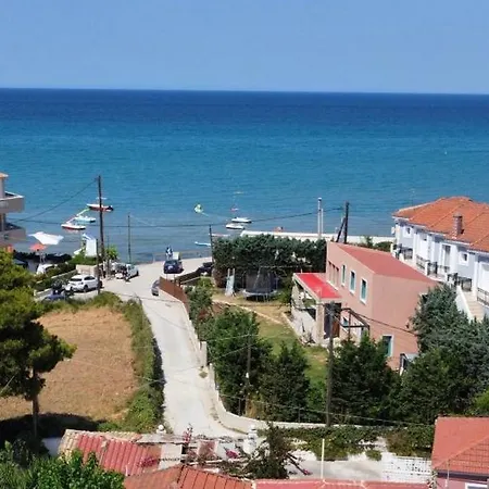 Дом отдыха Dora's Tsilivi House A By 
