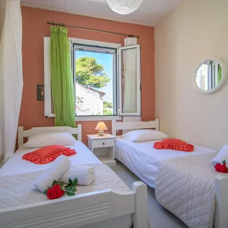 Dora's Tsilivi House A By 