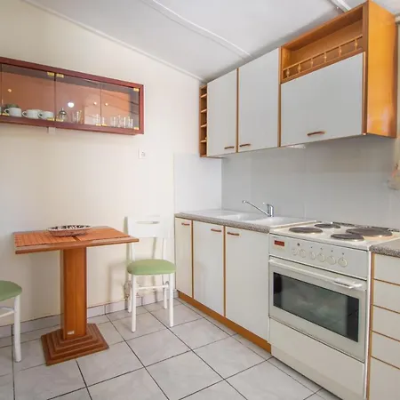 Dora's Tsilivi House A By 